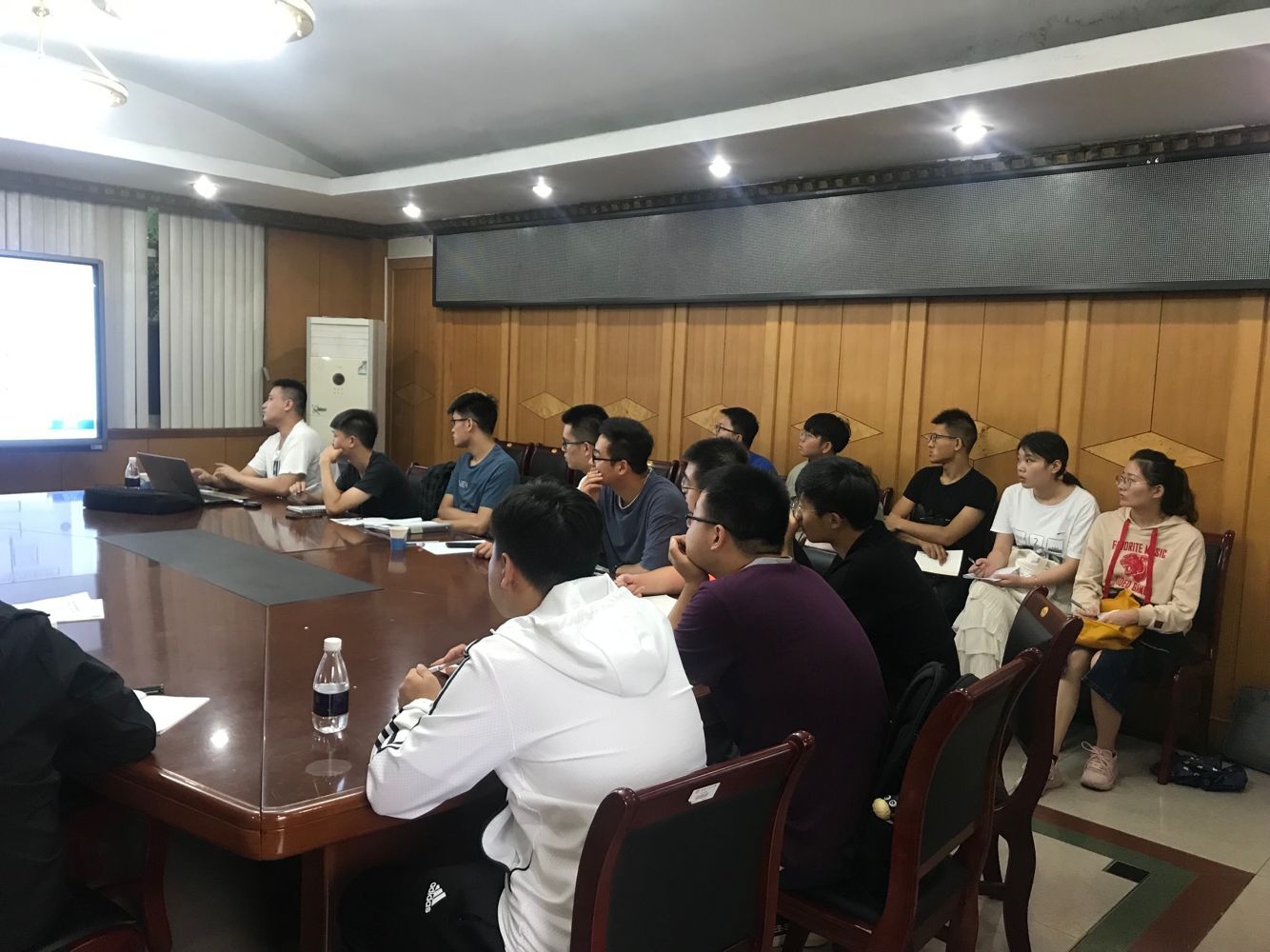 <strong>2019年9月17日重慶信立達(dá)在《重慶交通大學(xué)交通運(yùn)輸學(xué)院》 順利召開專利講座</strong>